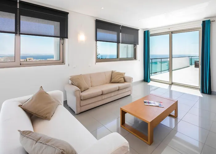 Villa Doris Suites