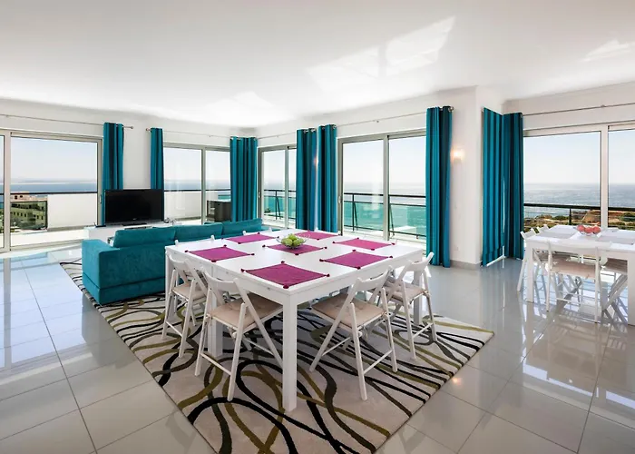 Villa Doris Suites
